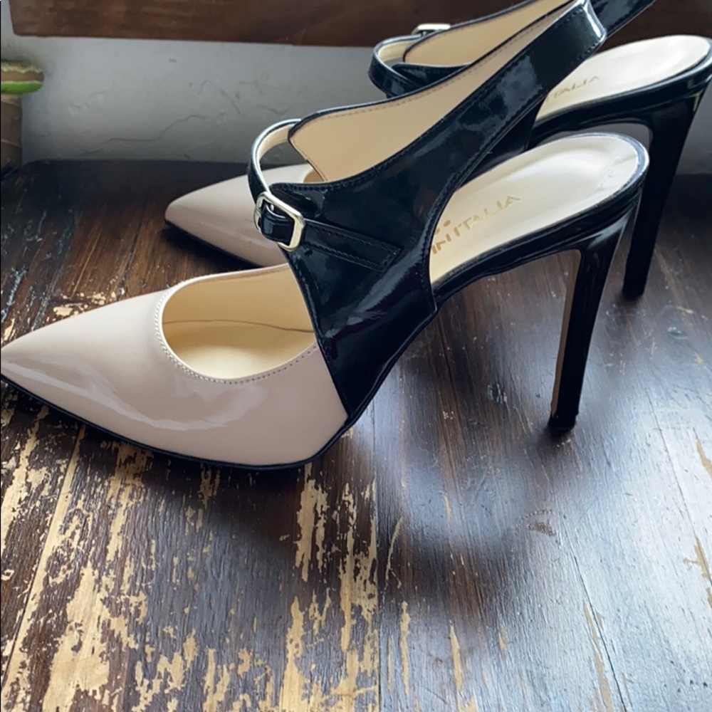 Two Toned Heels - Picture 3 of 7